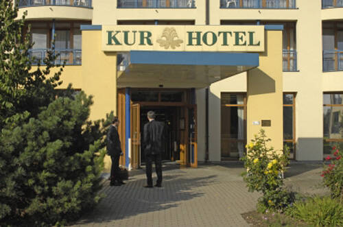 kurhotel obermaintherme3